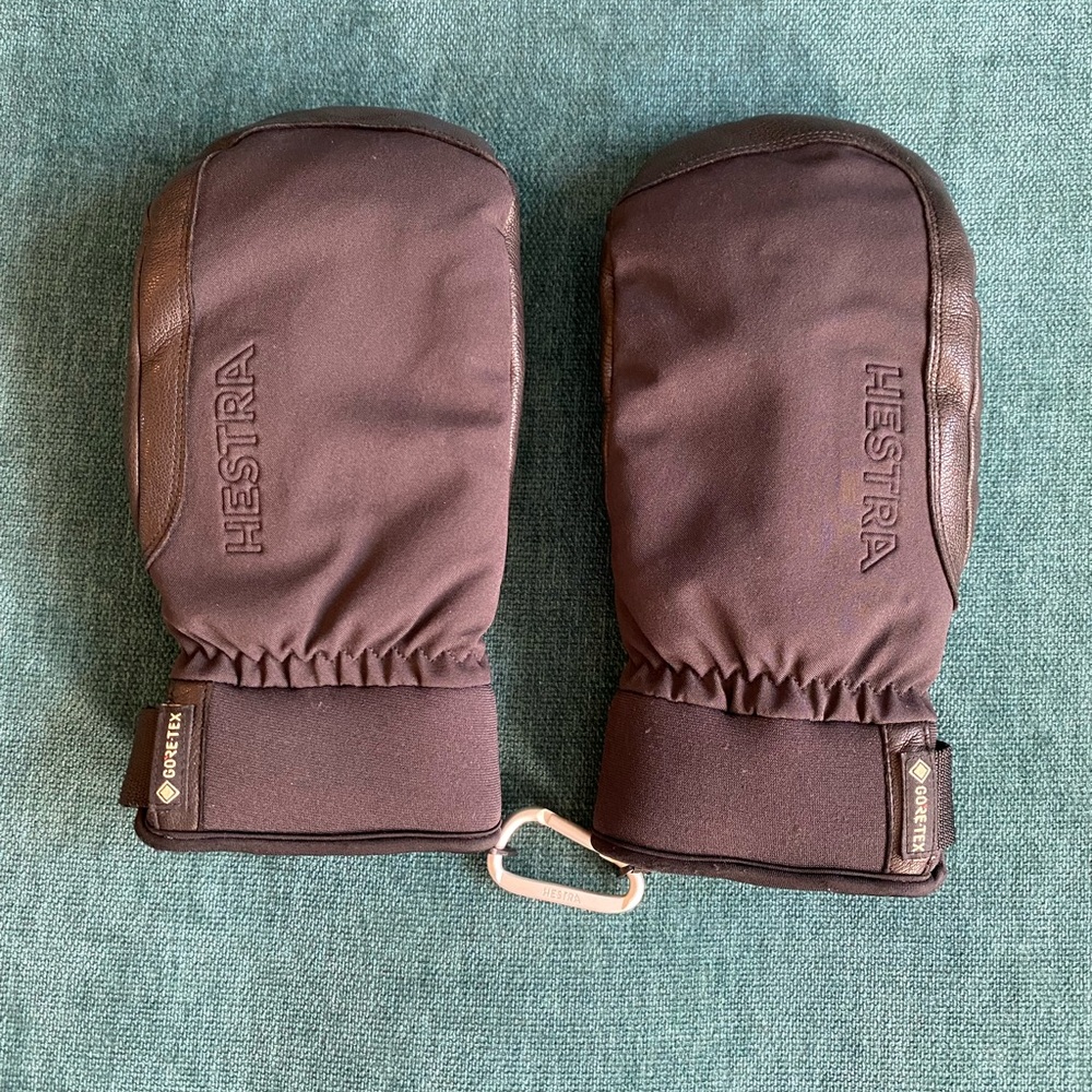 Alpine Short GORE-TEX Mitt, Size 8 - Picture 3 of 5
